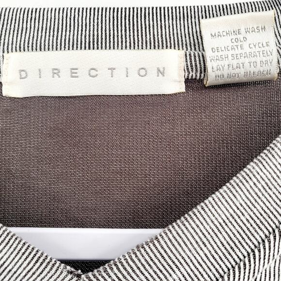 Direction Gray V-Neck Textured Modal Blend Short Sleeve Shirt Men's Size L - Picture 3 of 4